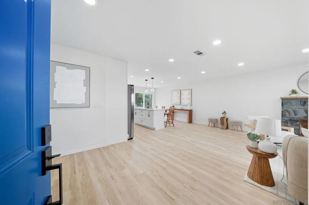 1325 First Ave, Chula Vista, California 91911 home-pic-14