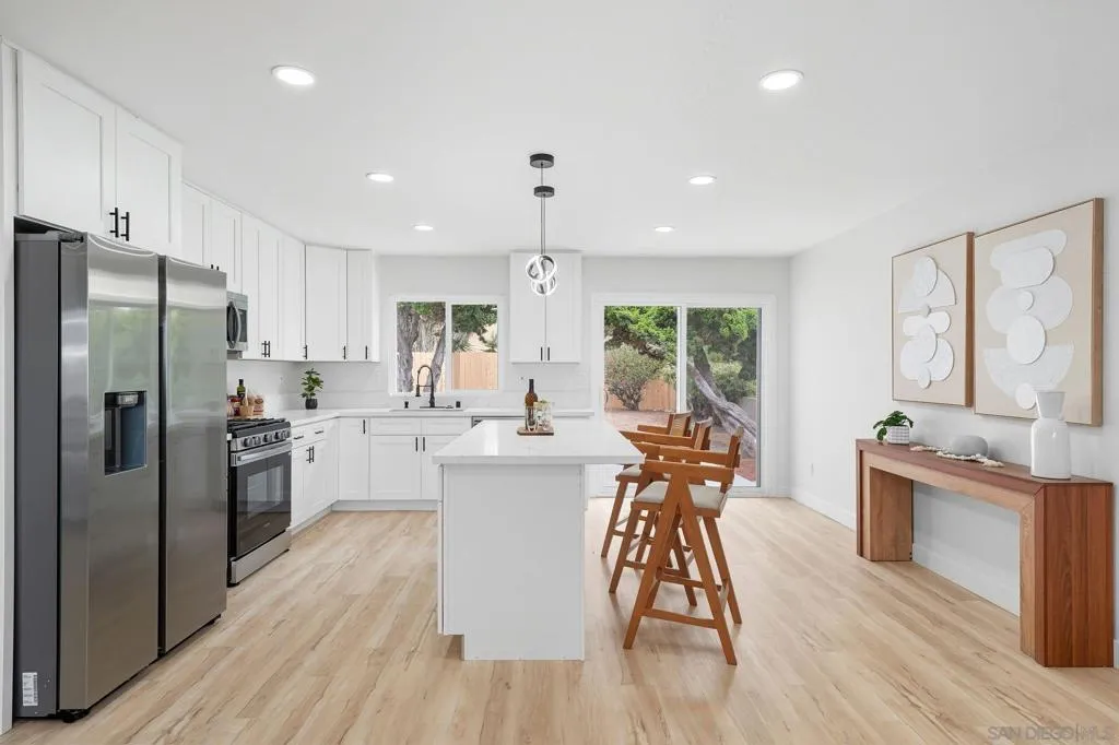 1325 First Ave, Chula Vista, California 91911 home-pic-12