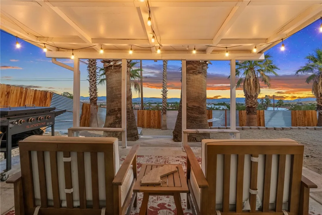 73904 Playa Vista Drive, 29 Palms, California 92277 home-pic-4