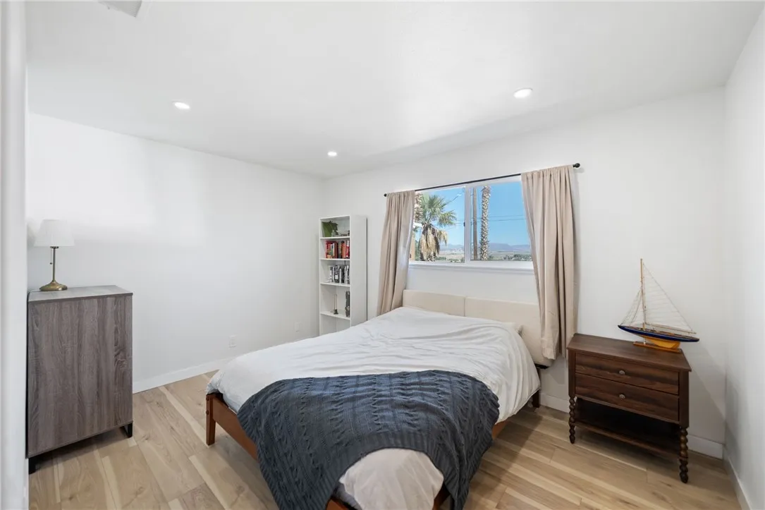 73904 Playa Vista Drive, 29 Palms, California 92277 home-pic-13