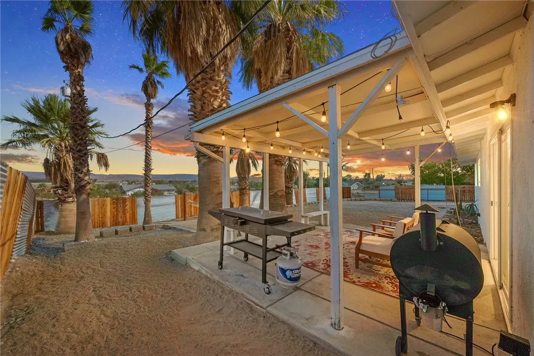 73904 Playa Vista Drive, 29 Palms, California 92277 home-pic-3