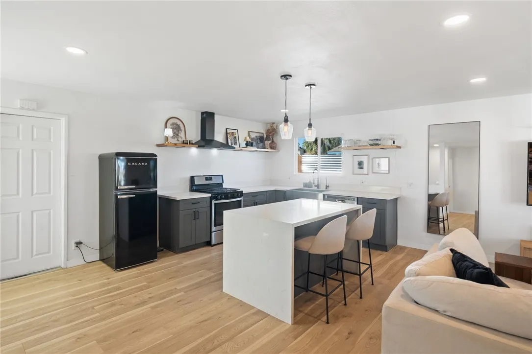 73904 Playa Vista Drive, 29 Palms, California 92277 home-pic-9