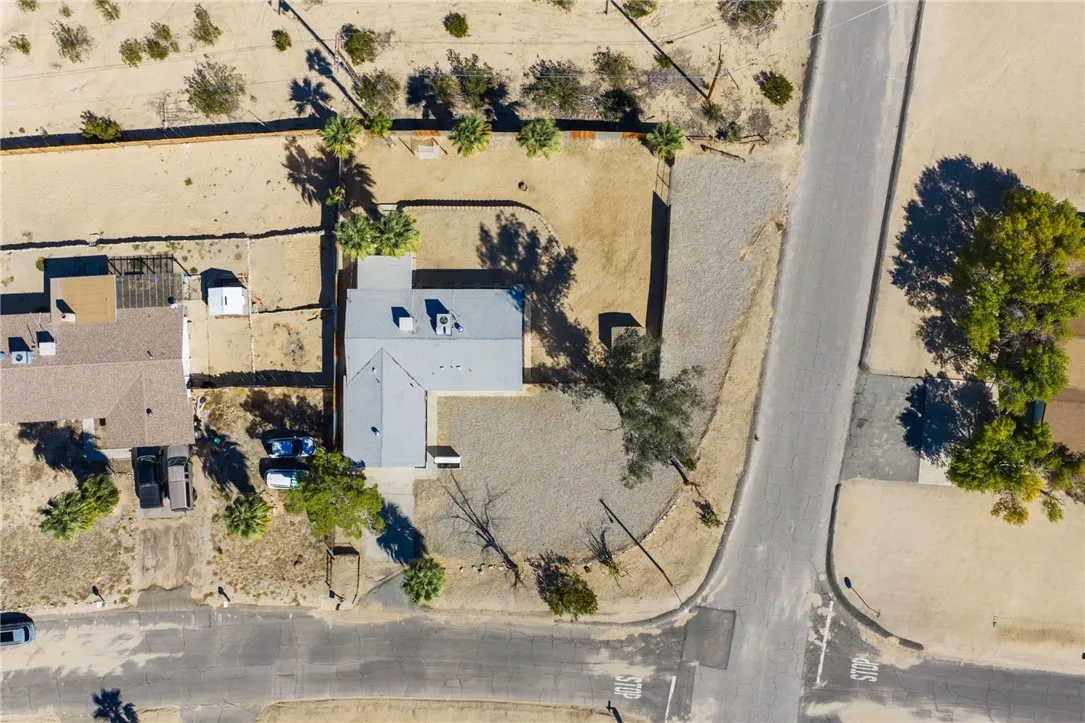 73904 Playa Vista Drive, 29 Palms, California 92277 home-pic-32