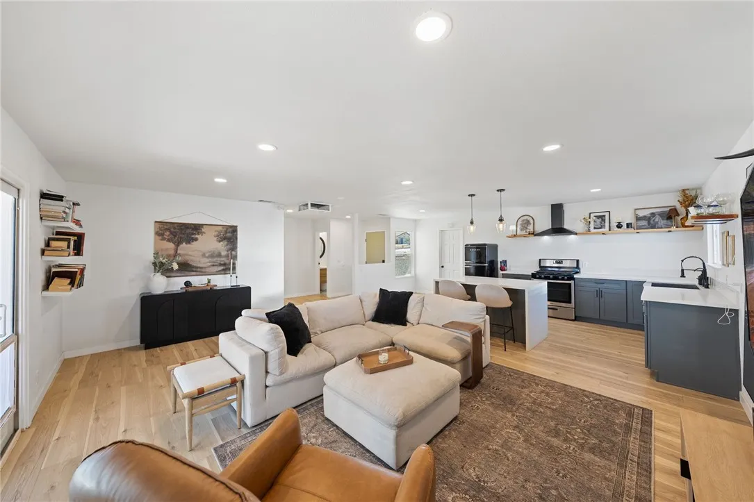 73904 Playa Vista Drive, 29 Palms, California 92277 home-pic-11