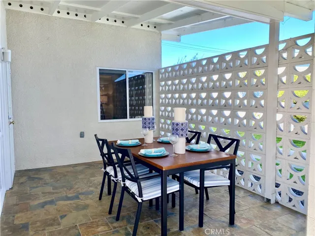 HIGH SIDE OF PATIO PERFECT FOR DINING