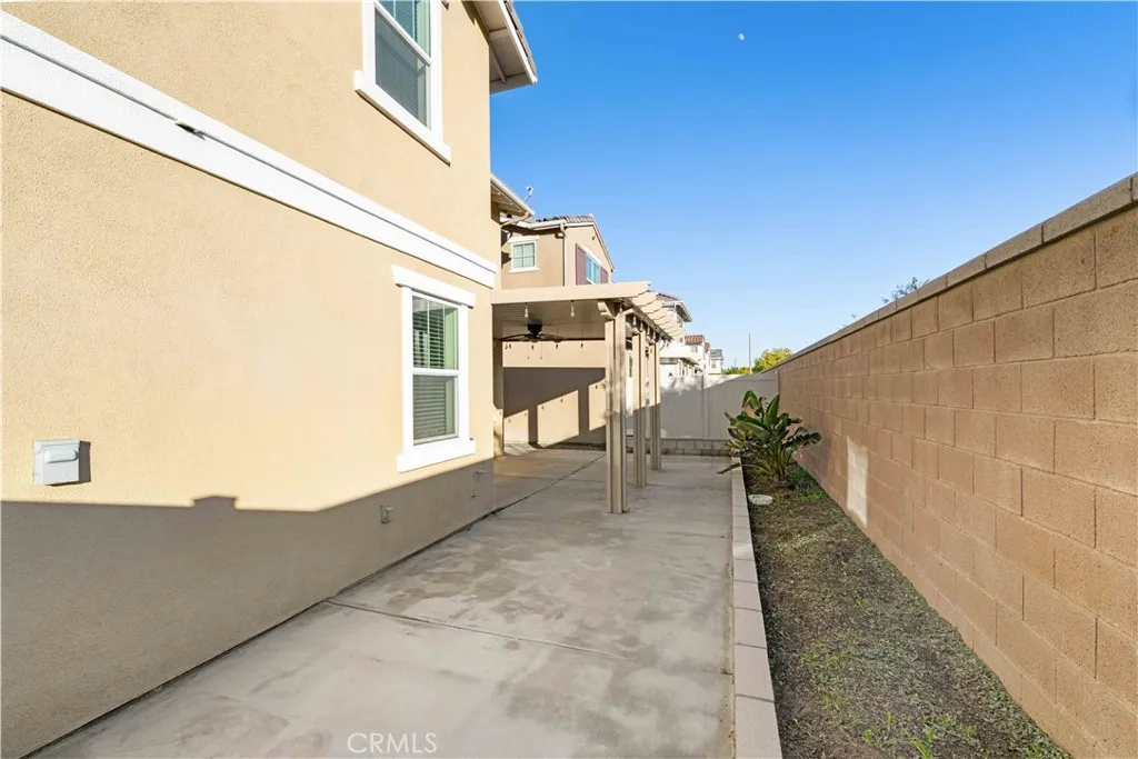 13873 La Pradera, Eastvale, California 92880 home-pic-22
