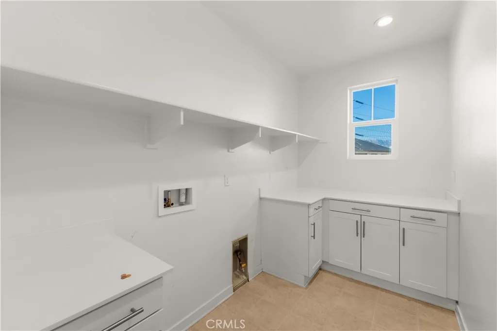 13873 La Pradera, Eastvale, California 92880 home-pic-20