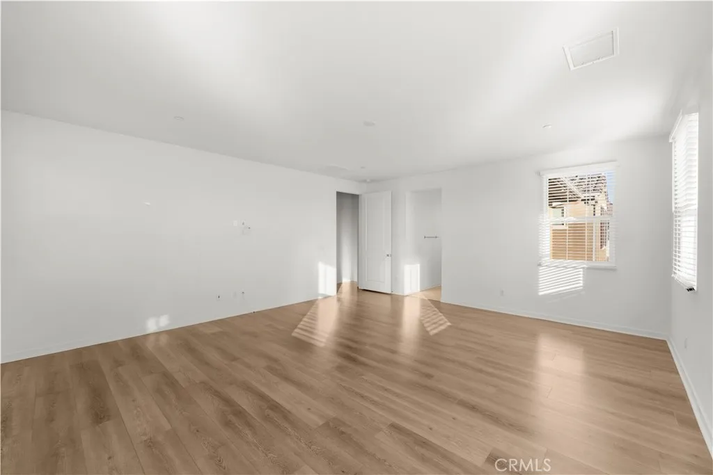 13873 La Pradera, Eastvale, California 92880 home-pic-17