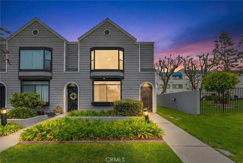 3913 Candlewood Street, Lakewood, California 90712 home-pic-1