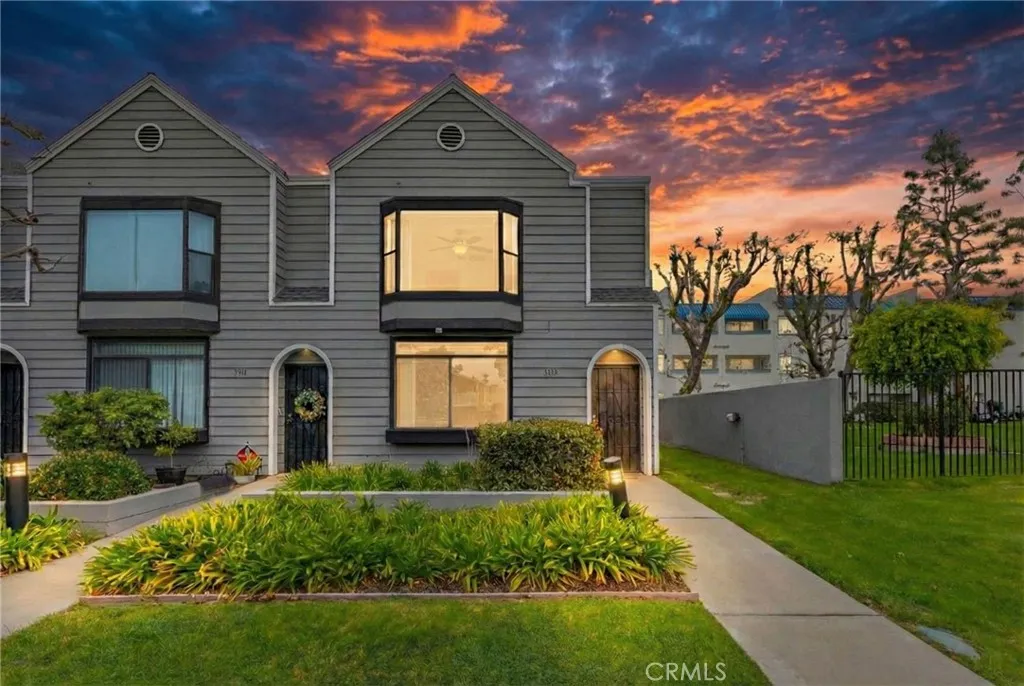 3913 Candlewood Street, Lakewood, California 90712 home-pic-2