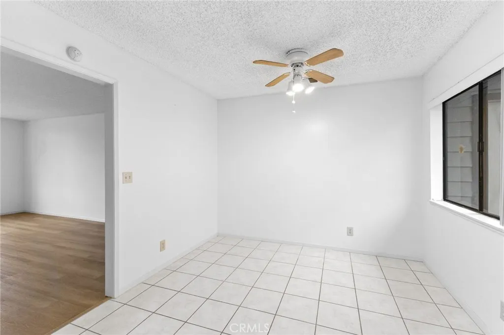 3913 Candlewood Street, Lakewood, California 90712 home-pic-19