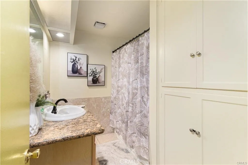 14327 Emory, Whittier, California 90605 home-pic-24