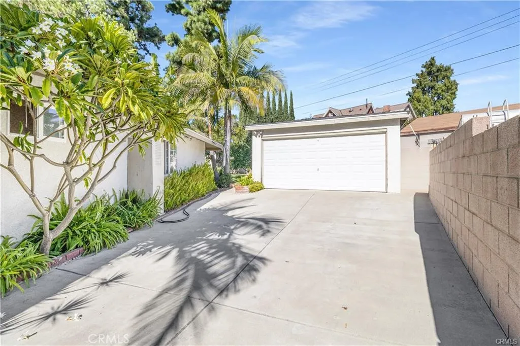 14327 Emory, Whittier, California 90605 home-pic-5