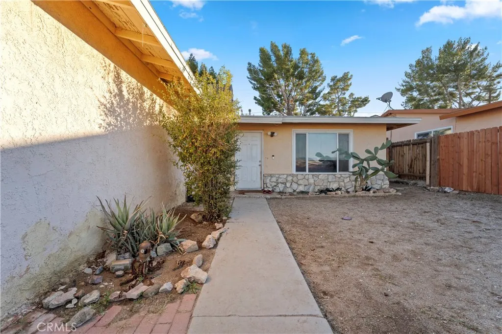 1820 Calico, Barstow, California 92311 home-pic-22