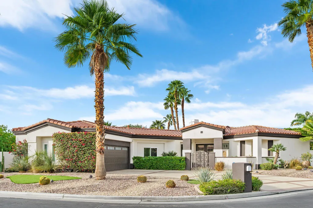 3 Adria Circle, Palm Desert, California 92211 home-pic-1