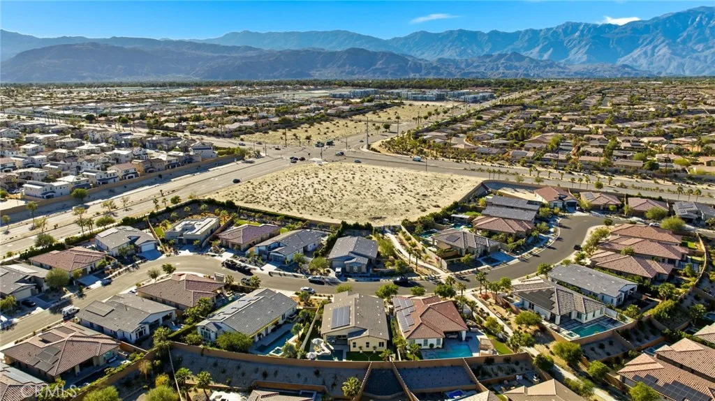 74376 Zeppelin, Palm Desert, California 92211 home-pic-59