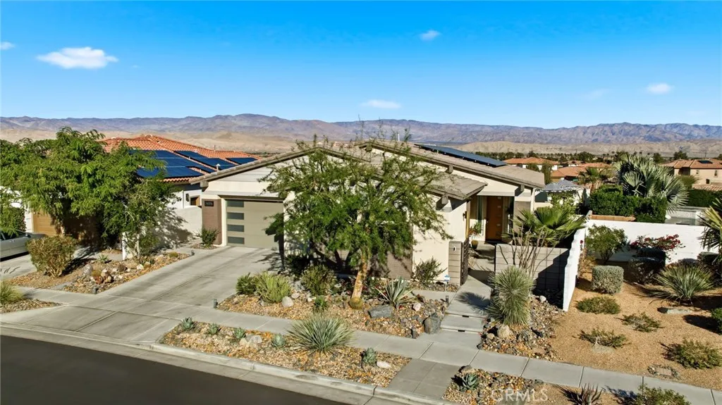 74376 Zeppelin, Palm Desert, California 92211 home-pic-3