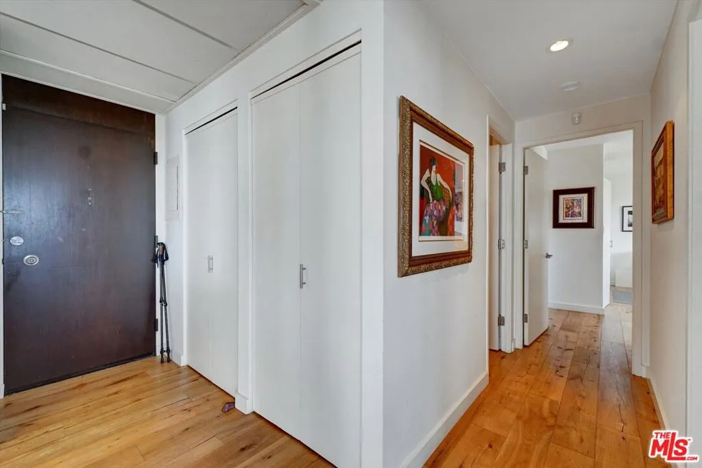 2160 Century Park East 1406, Los Angeles, California 90067 home-pic-27