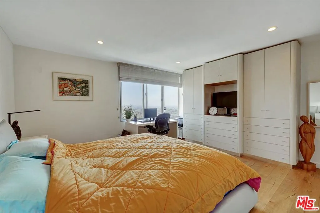 2160 Century Park East 1406, Los Angeles, California 90067 home-pic-38