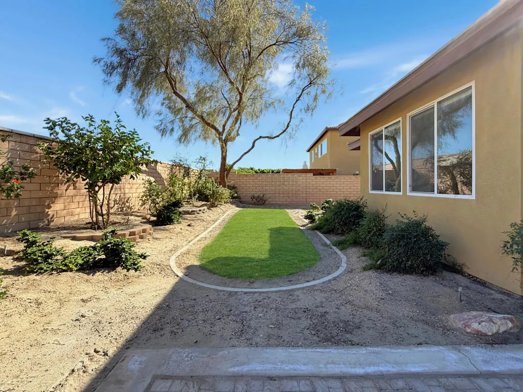 79970 Camden Drive, Indio, California 92203 home-pic-30