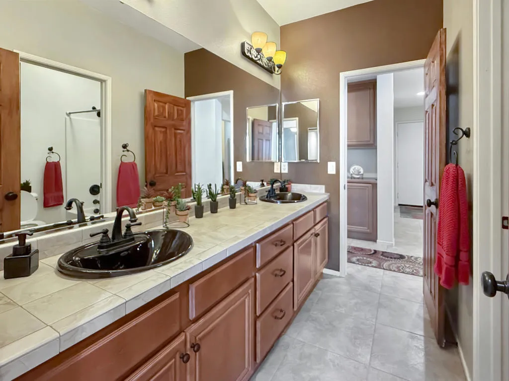79970 Camden Drive, Indio, California 92203 home-pic-15
