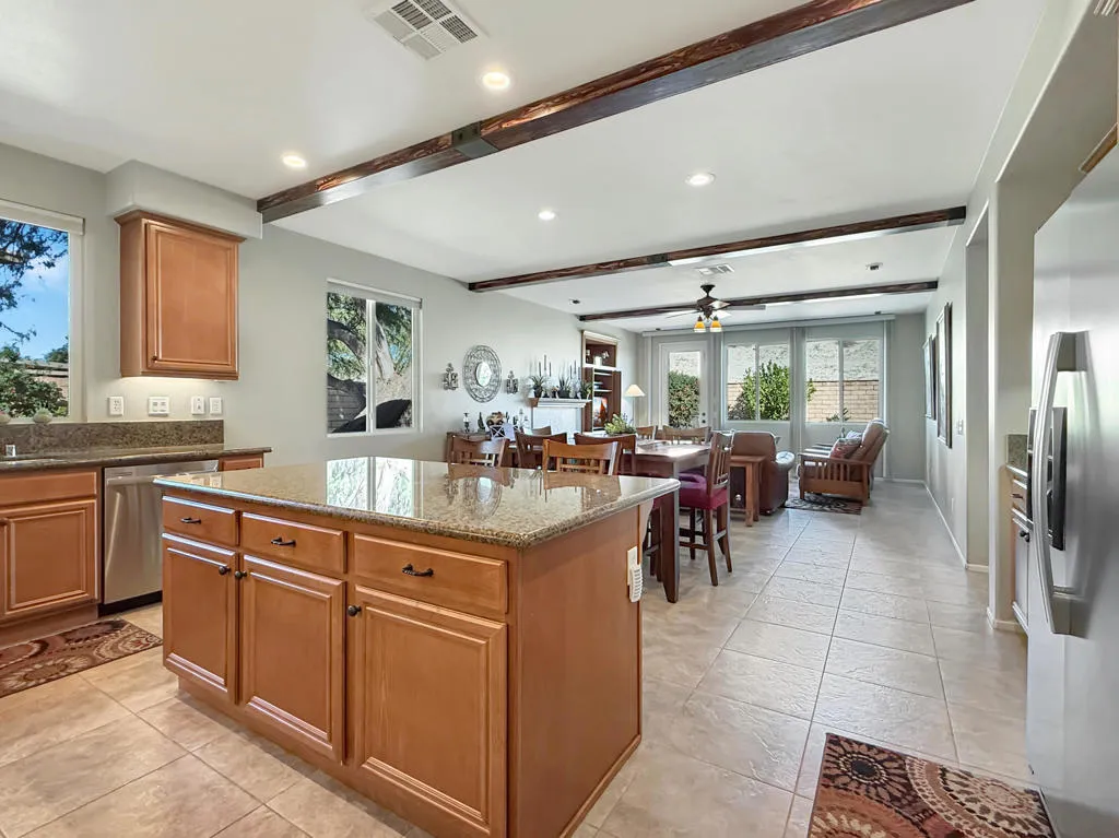 79970 Camden Drive, Indio, California 92203 home-pic-10