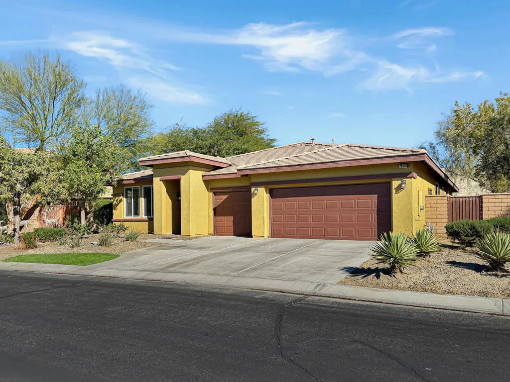 79970 Camden Drive, Indio, California 92203 home-pic-5