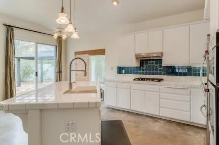 4676 Snapdragon, San Luis Obispo, California 93401