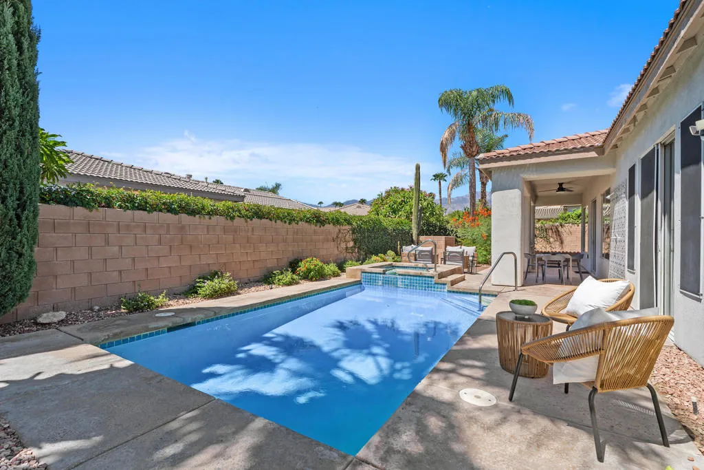 69467 Calle Raphael, Cathedral City, California 92234 home-pic-33