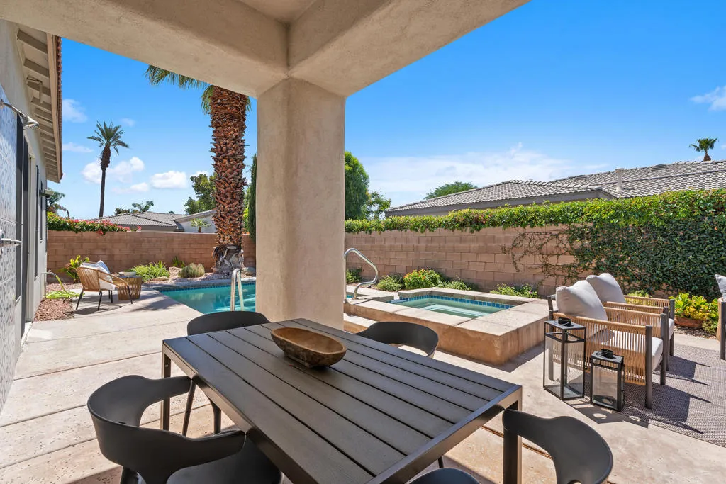 69467 Calle Raphael, Cathedral City, California 92234 home-pic-30