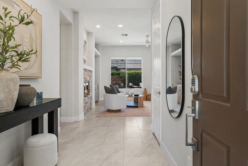 69467 Calle Raphael, Cathedral City, California 92234 home-pic-3