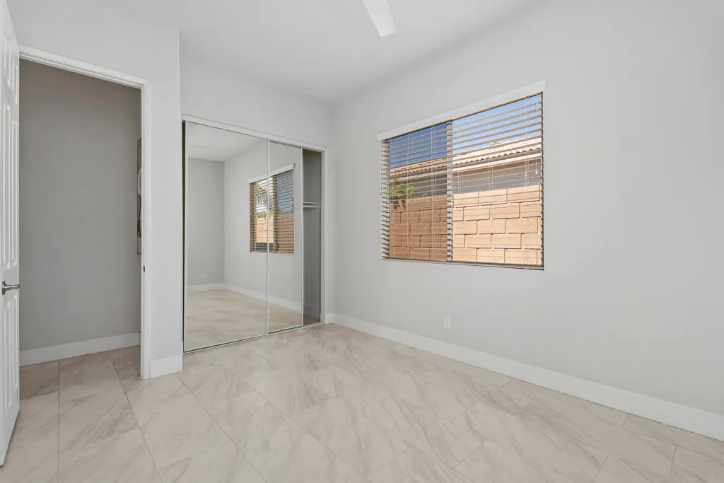 69467 Calle Raphael, Cathedral City, California 92234 home-pic-27
