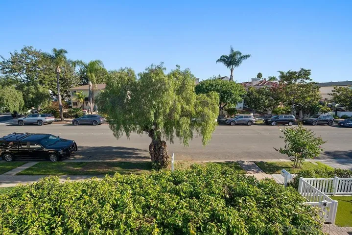 812 H Ave, Coronado, California 92118