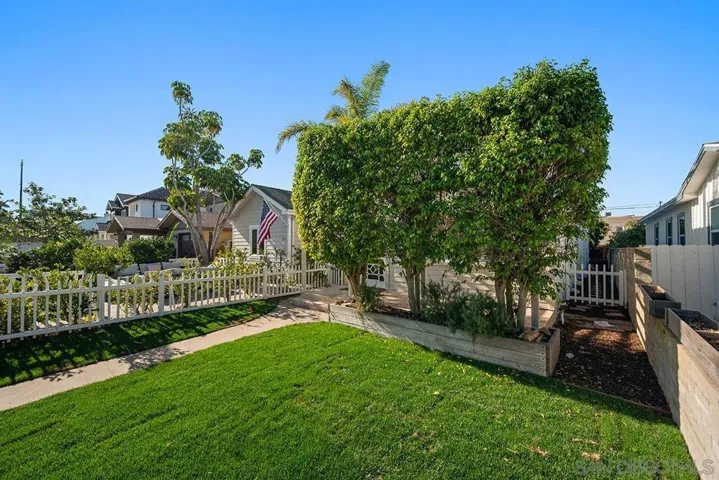 812 H Ave, Coronado, California 92118