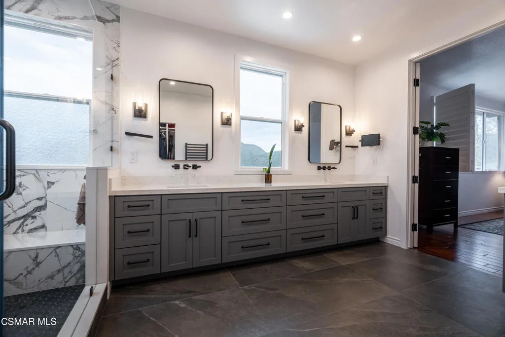 4501 Camino De Las Estrellas, Newbury Park, California 91320 home-pic-16