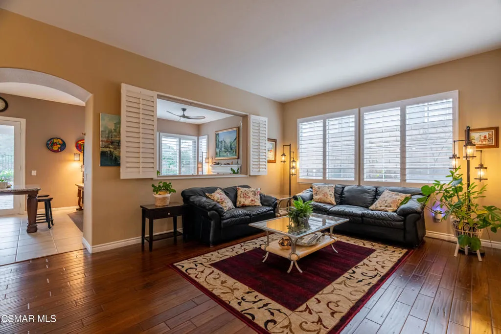 4501 Camino De Las Estrellas, Newbury Park, California 91320 home-pic-11