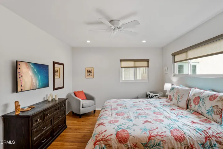 333 melrose Dr bedrooms-9