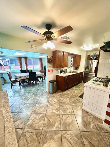 Kitchen-dining