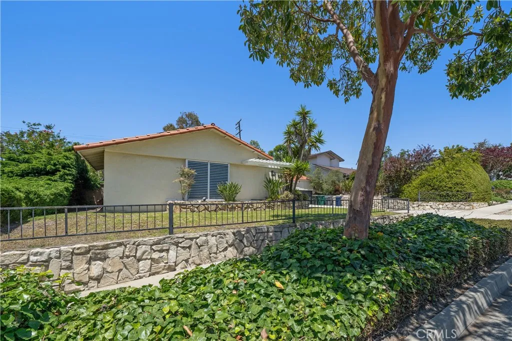 6543 Monero Drive, Rancho Palos Verdes, California 90275 home-pic-2