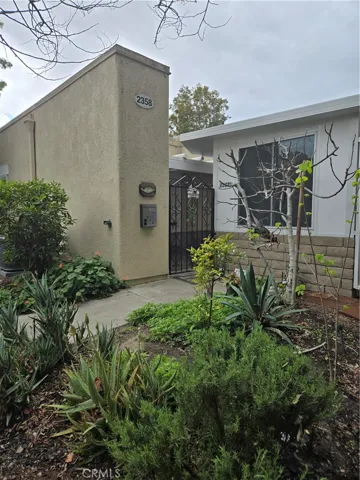 Highly customized VALENCIA with added space!