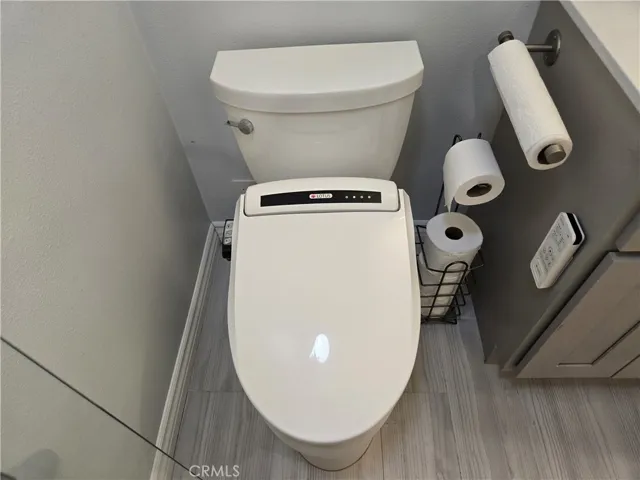 Custom commodes in both baths!!