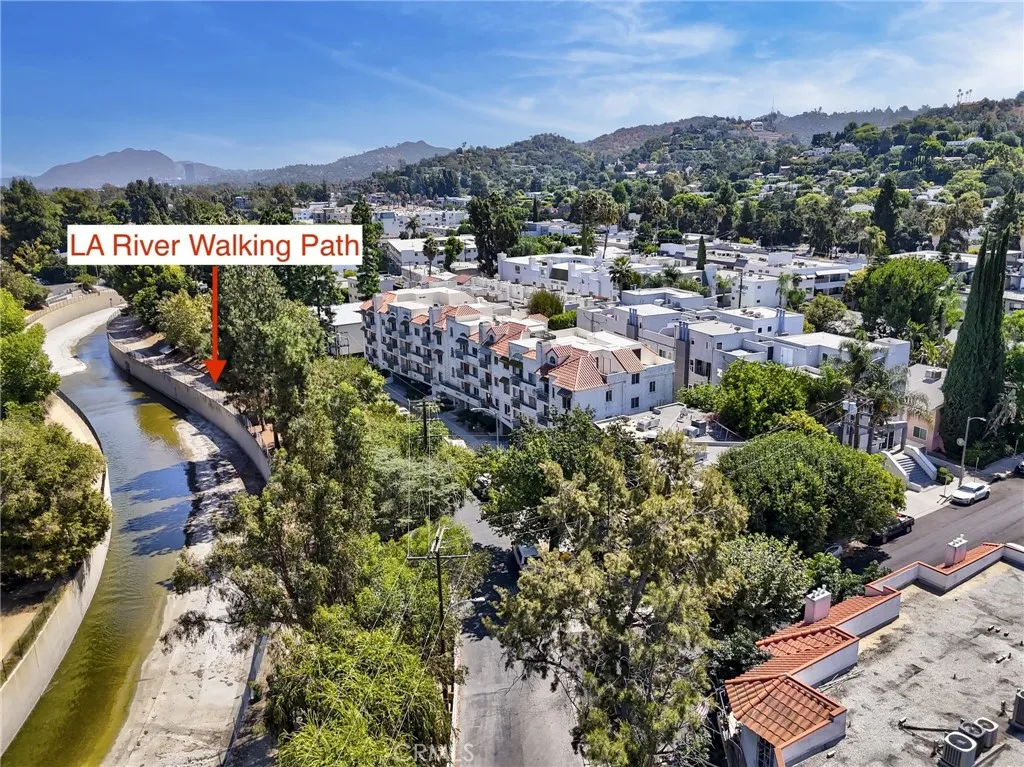 4249 Longridge Avenue, Studio City, California 91604 home-pic-20