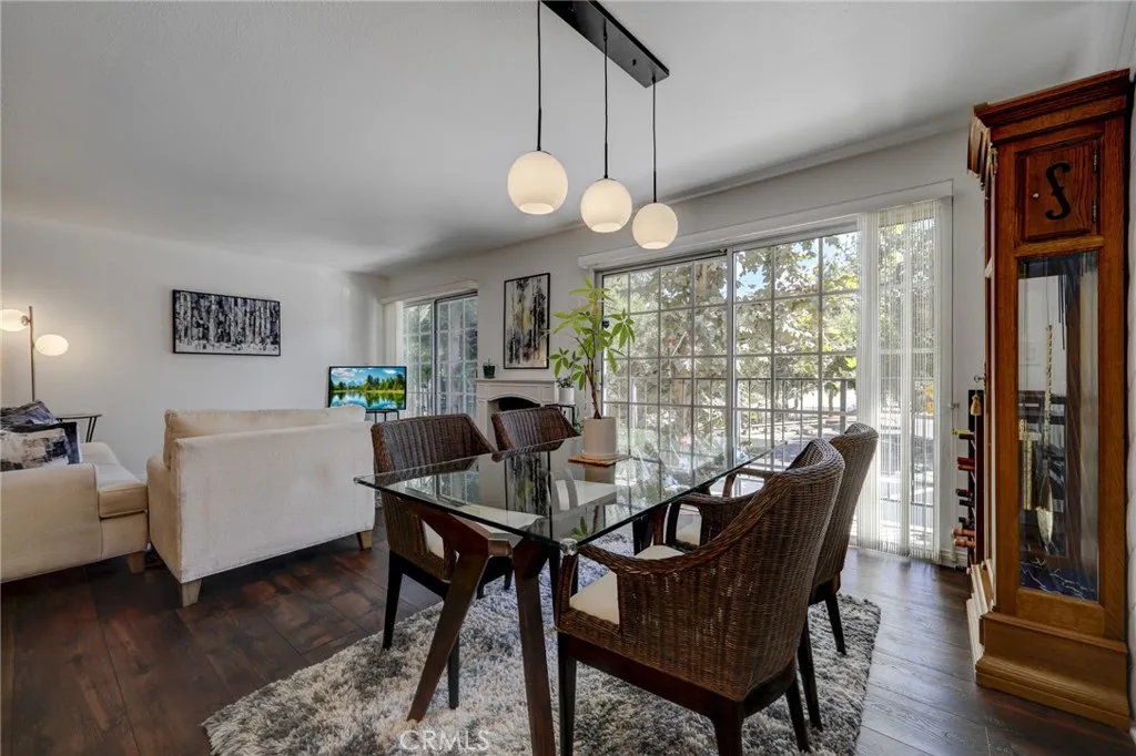 4249 Longridge Avenue, Studio City, California 91604 home-pic-6