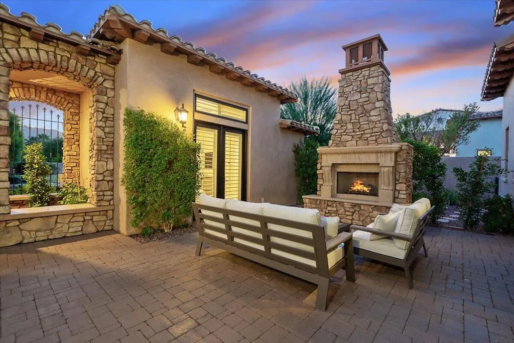 54180 Alysheba Drive, La Quinta, California 92253 home-pic-17