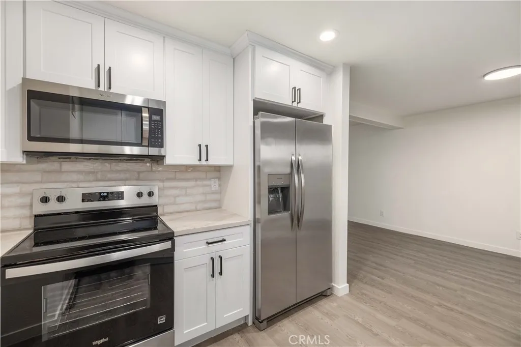 42935 15th Street W 9, Lancaster, California 93534 home-pic-8