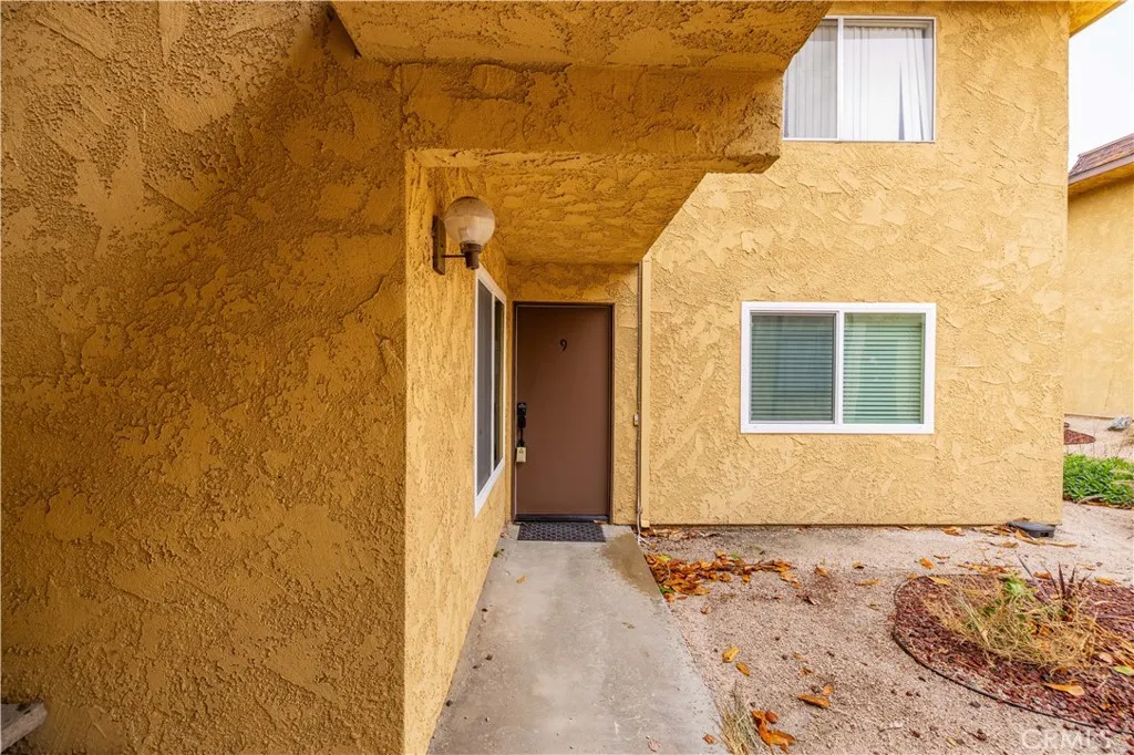 42935 15th Street W 9, Lancaster, California 93534 home-pic-2