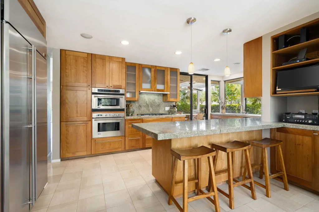 26 Stanford Drive, Rancho Mirage, California 92270 home-pic-9