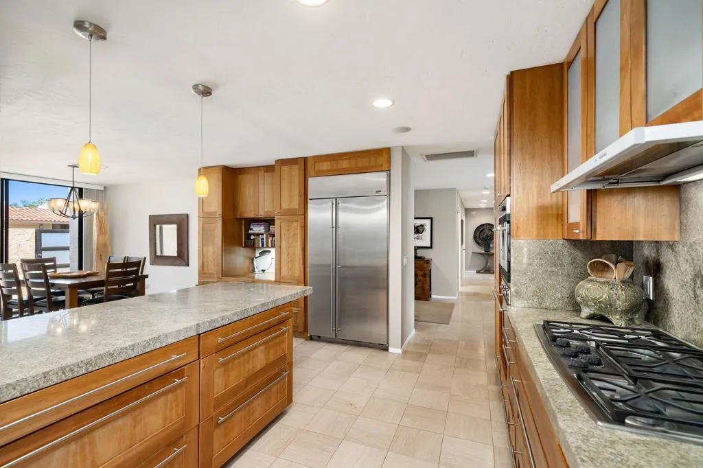 26 Stanford Drive, Rancho Mirage, California 92270 home-pic-12