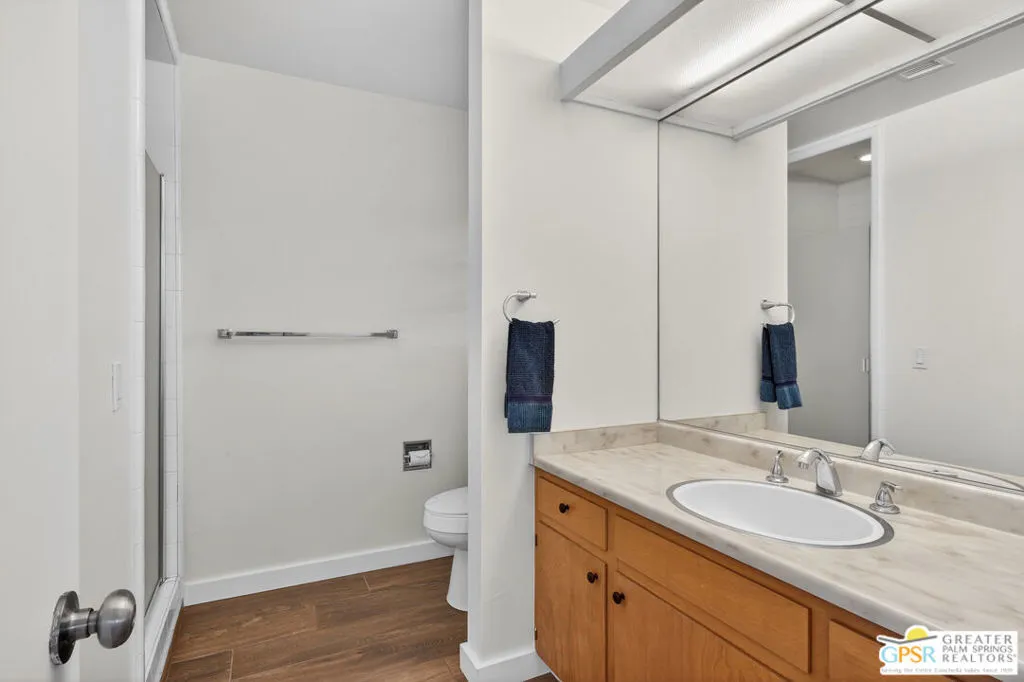 305 W Arenas Road 3a, Palm Springs, California 92262 home-pic-44