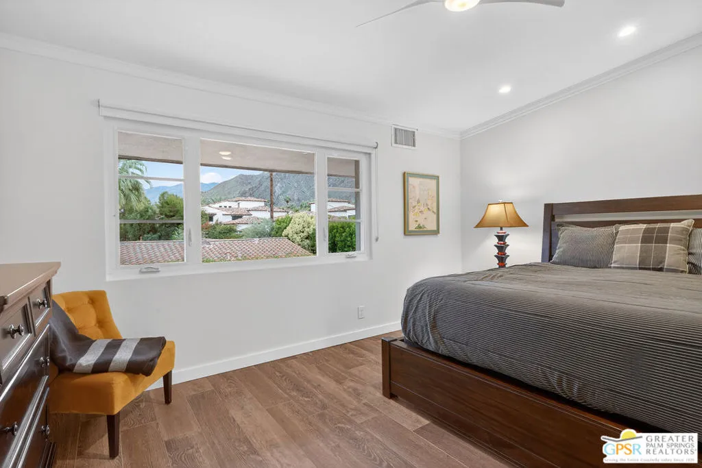 305 W Arenas Road 3a, Palm Springs, California 92262 home-pic-32
